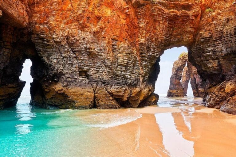 Playa de Las Catedrales 2 768x512