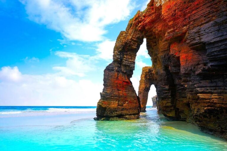 Playa de Las Catedrales 768x512