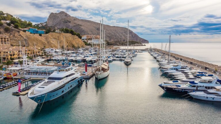 Puerto Deportivo Luis Campomanes Marina Greenwich 3 768x432