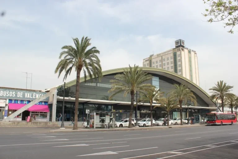 Estacion de Autobuses de Valencia 768x512