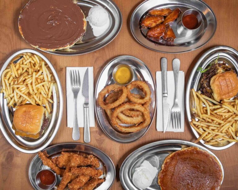 Kricky Pelton Burger bar 3 768x614