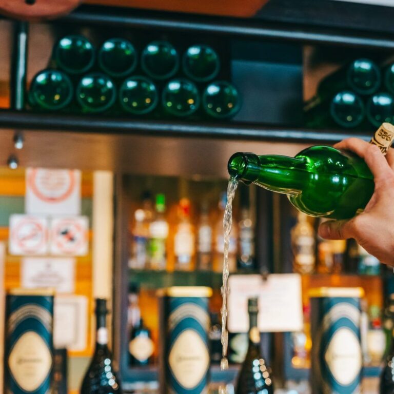 La Tonada de La Guia 2 768x768