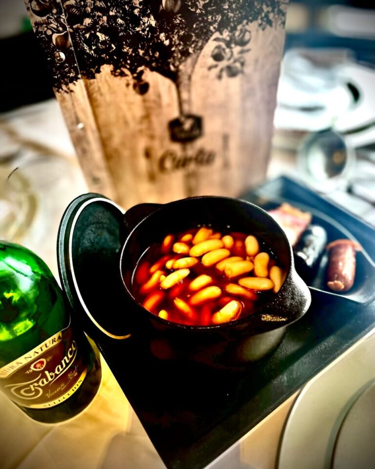 La Tonada de La Guia 8 768x960