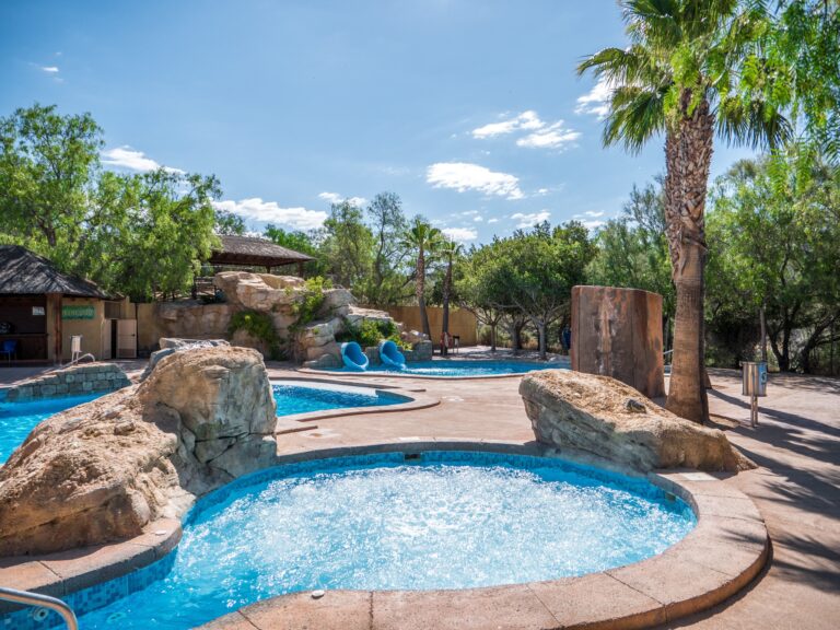 Mini Hollywood Oasys 14 768x576