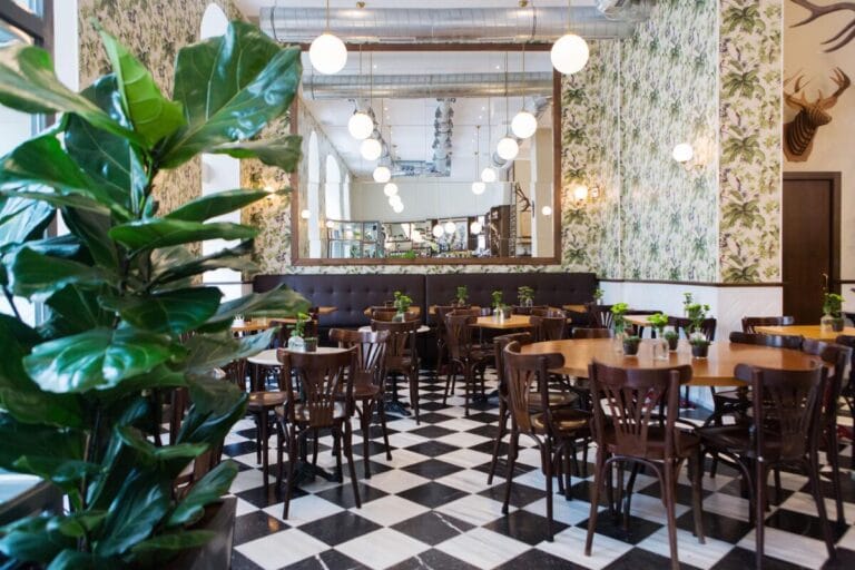 El Velazquez 17 768x512