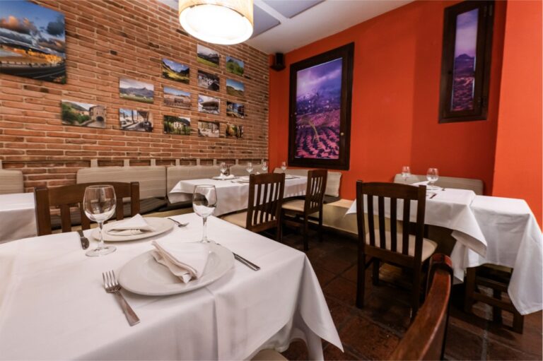 Jota Restaurante 7 768x511