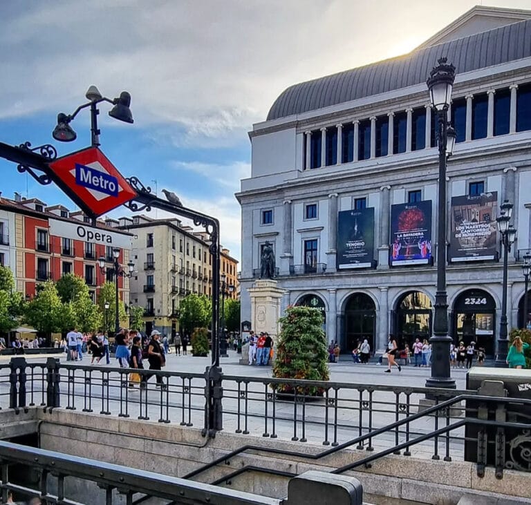 Metro Opera 768x731