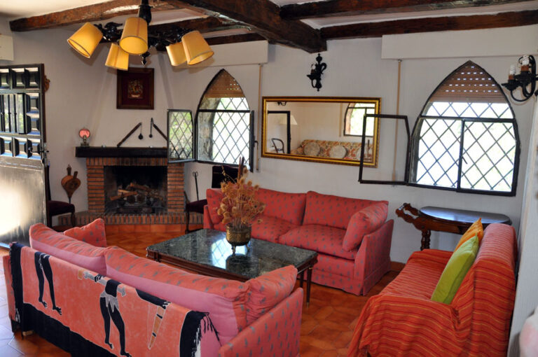 Castillo de la Isla del Burguillo 4 768x510