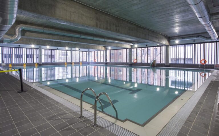 Centro Deportivo Municipal Alcantara 2 768x477