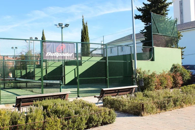 Club de Padel y Tenis Fuencarral A La Par 3 768x512