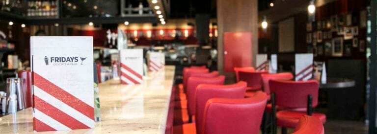 Fridays Paseo Habana 768x274