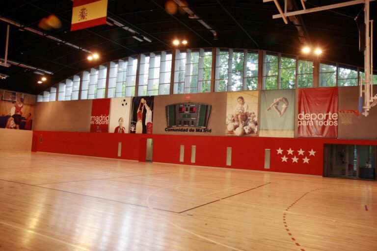 Instalaciones Deportivas Canal de Isabel II 2 768x512