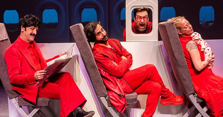 Passport de Yllana en Teatro Alfil 2 768x404