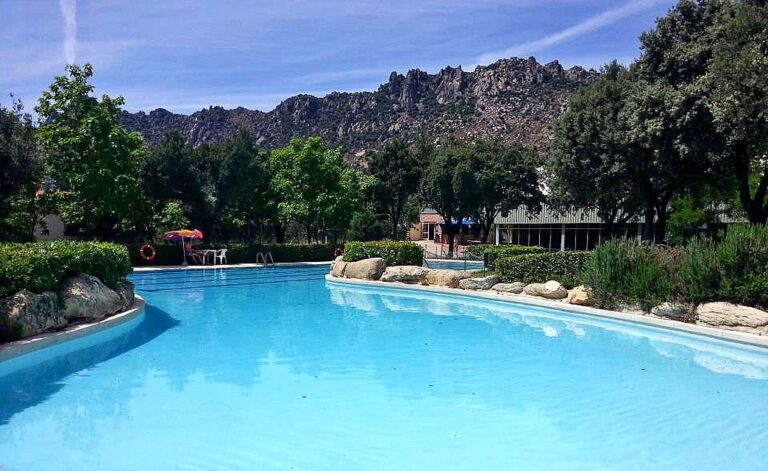 Polideportivo Municipal Julian Berrendero La Cabrera 768x471