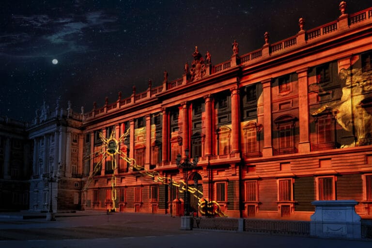 Videomapping en la fachada del Palacio Real 10o aniversario reinado de Felipe VI 2 768x512