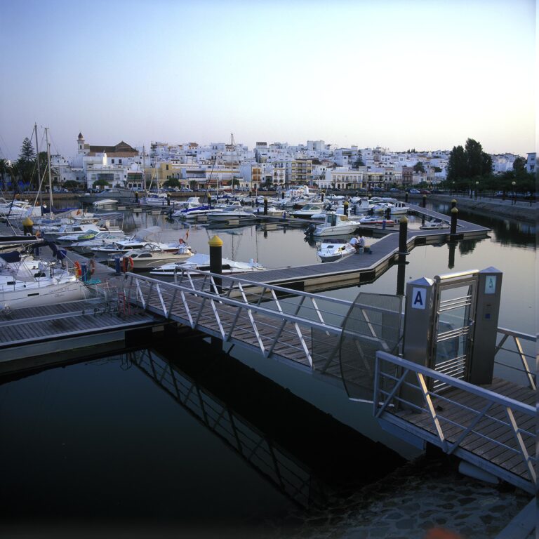 Puerto deportivo de Ayamonte 4 768x768