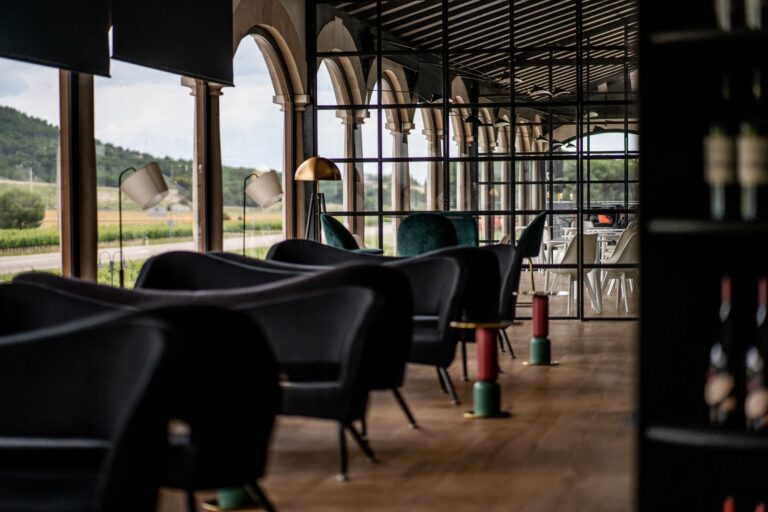 Bodegas Arzuaga 3 768x512