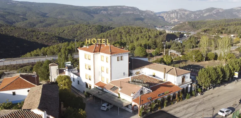 Meson Despenaperros 9 768x376