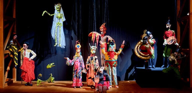 Exposicion Esperpento Arte popular y revolucion estetica en Museo Reina Sofia 1 768x372