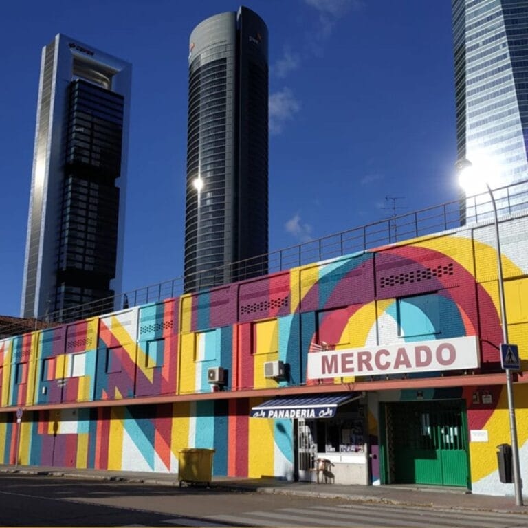 Mercado Escuela San Cristobal 768x768