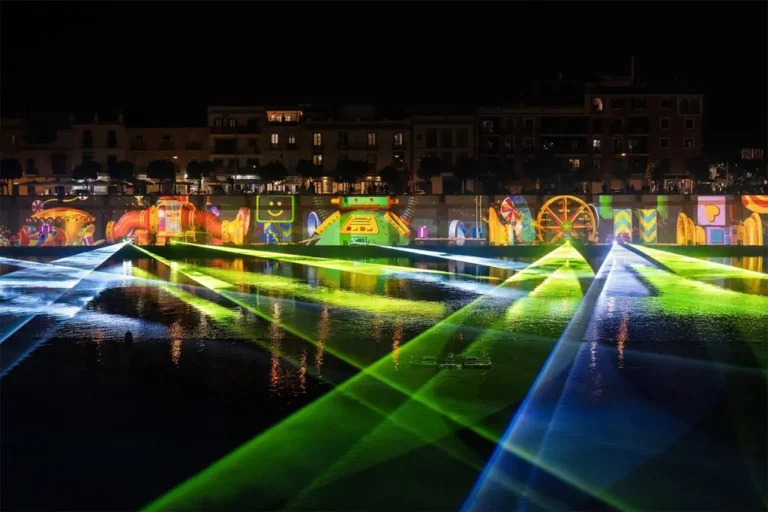 Espectaculo Navigalia en Sevilla 2 768x512