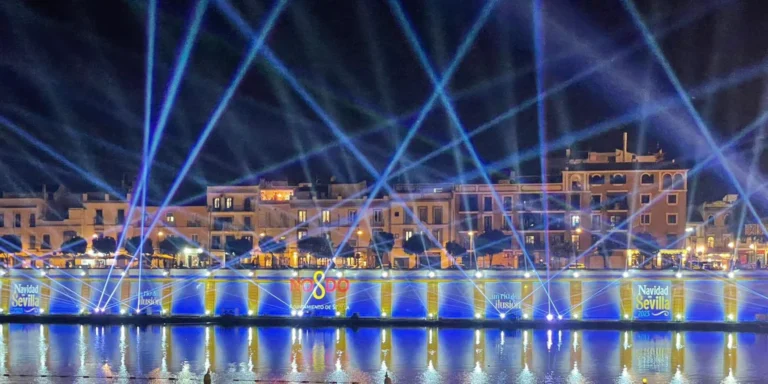 Espectaculo Navigalia en Sevilla 768x384