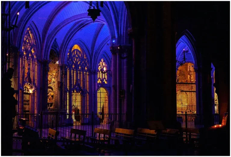 Experiencia nocturna Lumina Catedral de Toledo 3 768x523