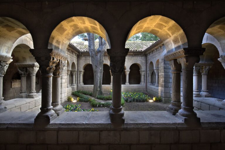 Poble Espanyol en Barcelona 9 768x511