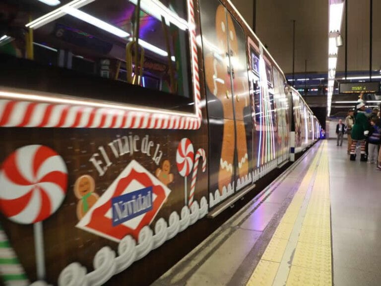 Tren de la Navidad Metro de Madrid 768x576