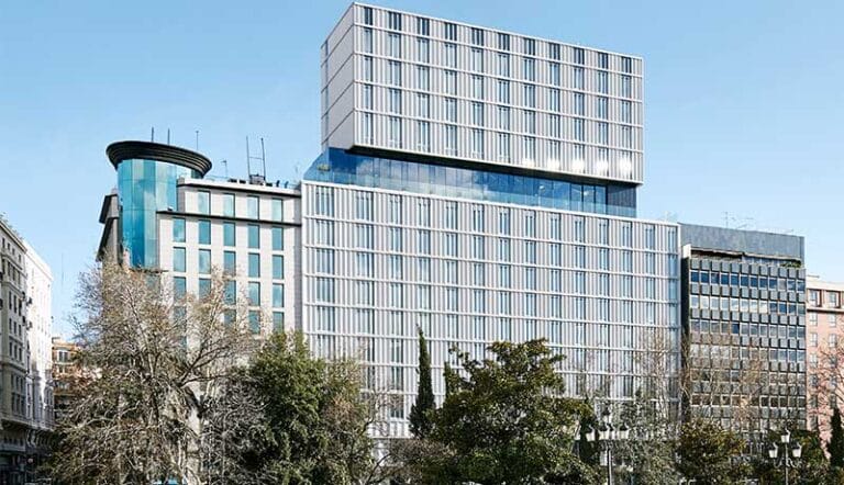 VP Plaza Espana Design 13 768x442