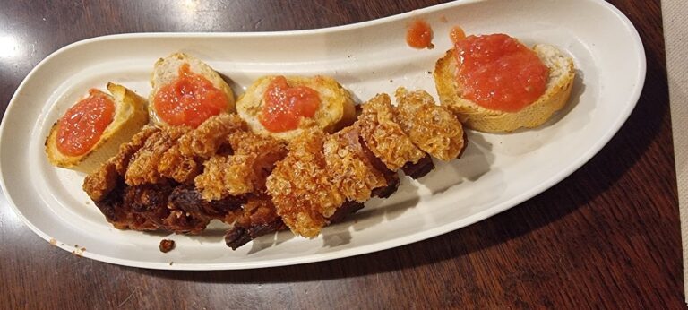 Cafe Chicago 2 768x346