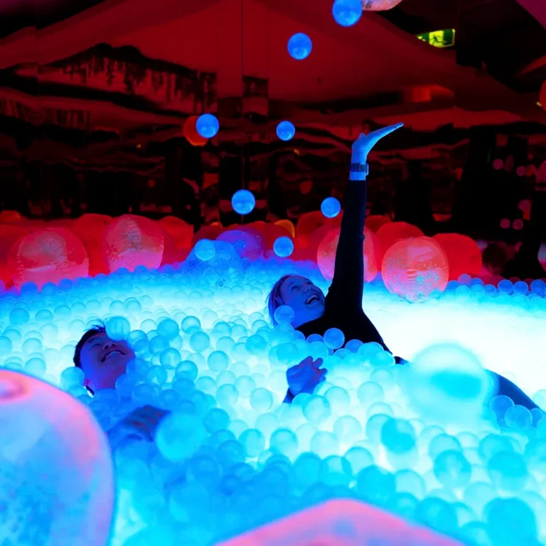 Chaos Lab Experiencia cientifica interactiva para todos 5 768x768