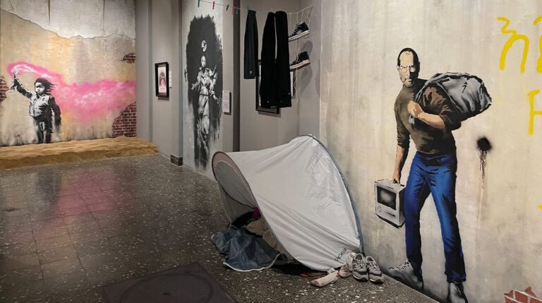 Experiencia Inmersiva Museo Banksy Madrid 2 768x429