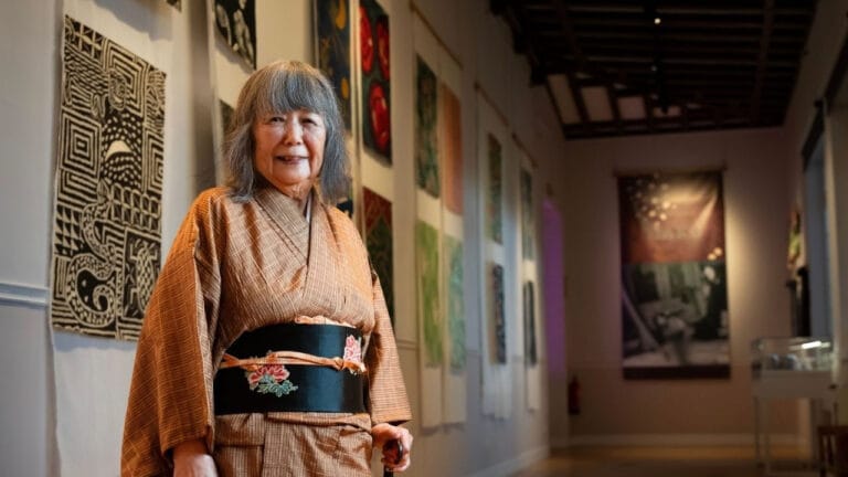 Exposicion Arte y diseno. MAKO y el textil japones en La Real Fabrica de Tapices 768x432