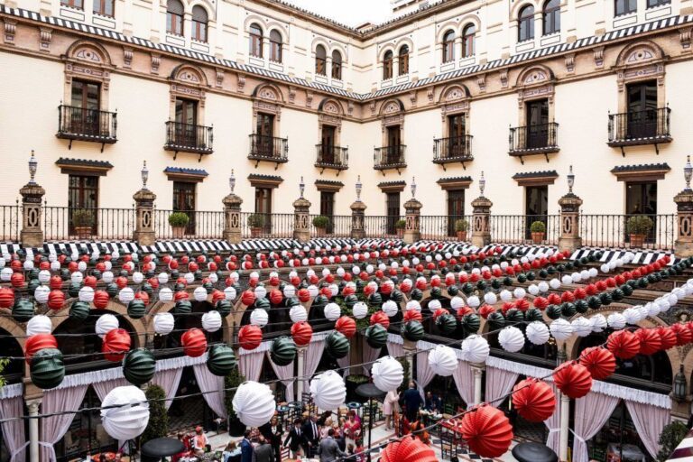 Feria de Abril en el Hotel Alfonso XIII en Sevilla 2 768x512