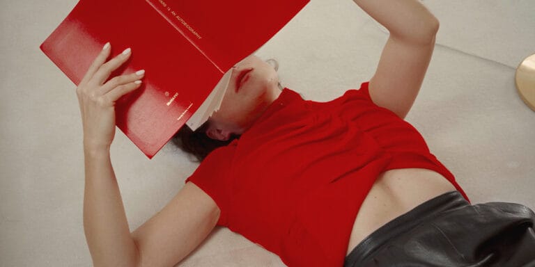 Anoche en la azotea de Lourdes Hernandez Russian Red en Madrid 768x384