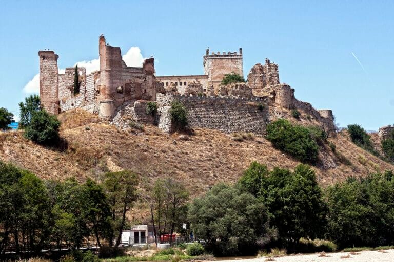 Castillo de Escalona 768x512