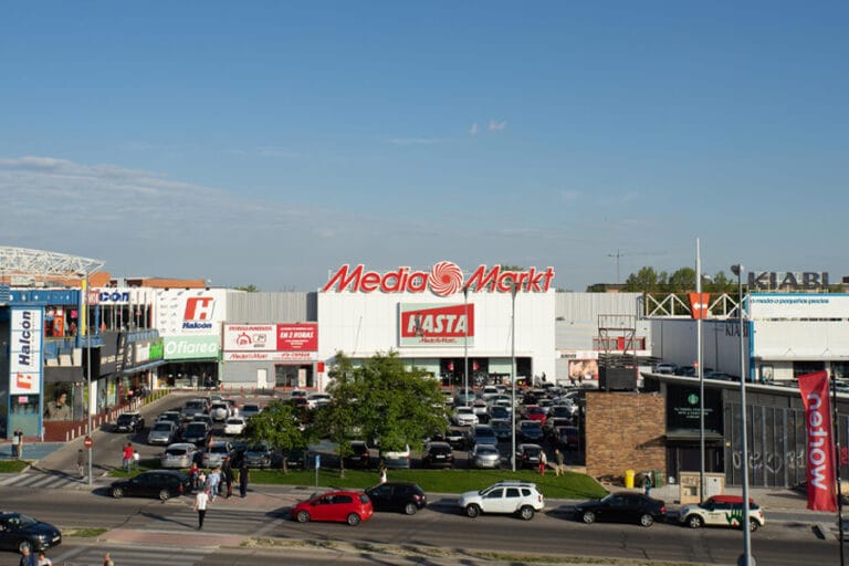 Parque Comercial Parque Oeste 768x512