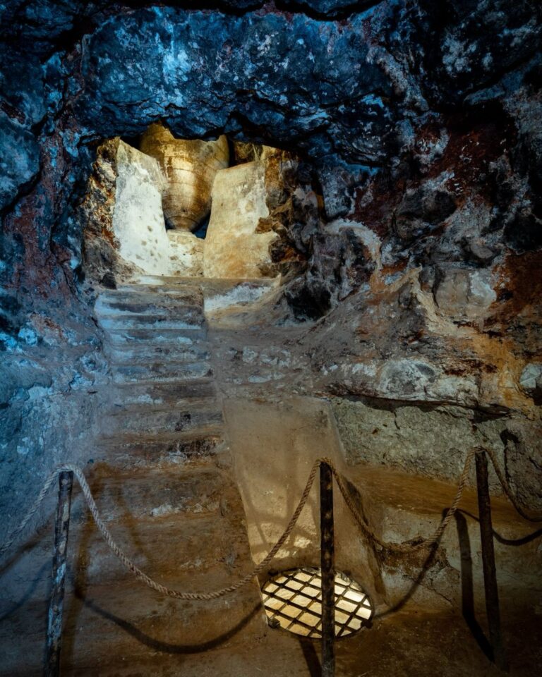 Meson Cuevas del Vino 3 1 768x960